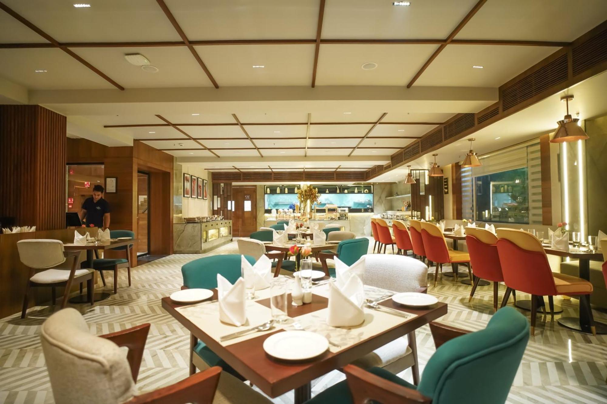 Ishaan Sarovar Portico Deoghar Ngoại thất bức ảnh