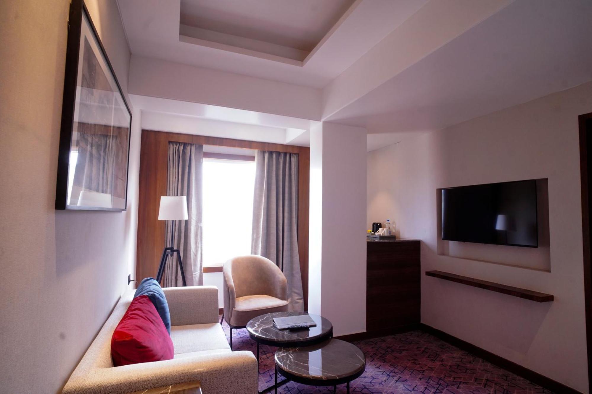 Ishaan Sarovar Portico Deoghar Ngoại thất bức ảnh