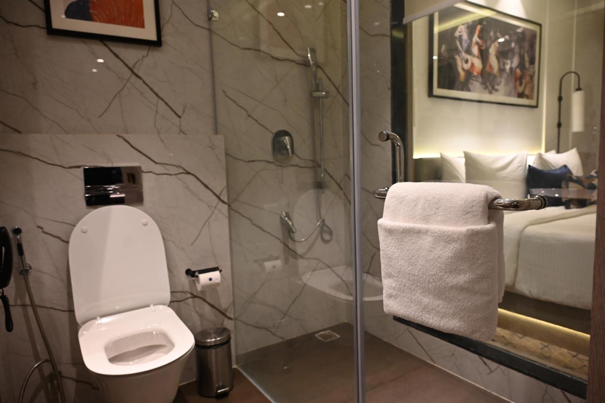 Ishaan Sarovar Portico Deoghar Ngoại thất bức ảnh